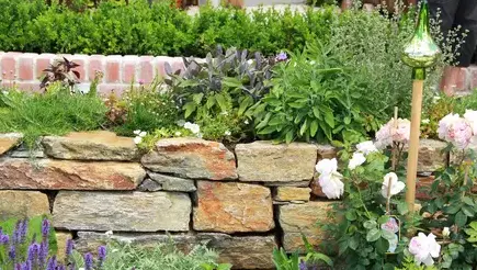 jardinier La Milesse-5