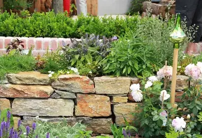 jardinier Sargé-lès Le Mans-2